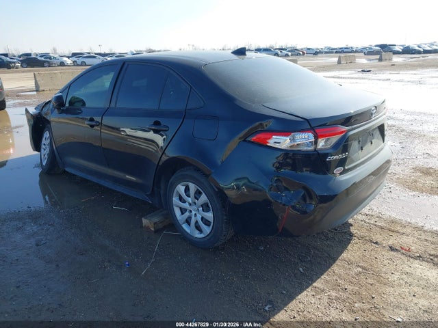 2024 TOYOTA COROLLA JTDBCMFE7RJ021378 Photo 2