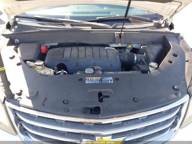 44267858 :رقم المزاد ، 1GNKVJKD4DJ101369 vin ، 2013 Chevrolet Traverse 2lt مزاد بيع
