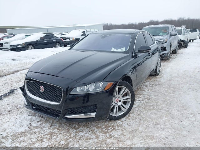 2017 JAGUAR XF SAJBS4BV7HCY27556 Photo 1