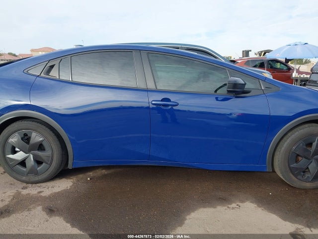 JTDACAAU5S3056083 Toyota Prius Le