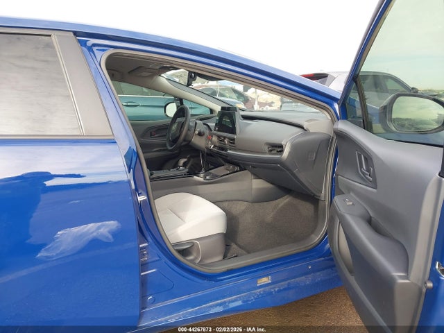 JTDACAAU5S3056083 Toyota Prius Le