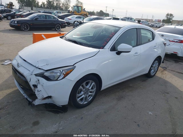 3MYDLBYV6HY182729 Toyota YARIS IA