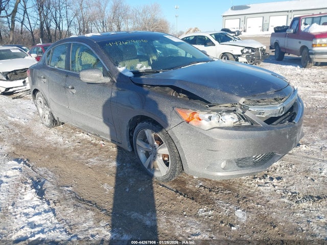 Продажа на аукционе авто 2013 Acura Ilx 2.0l, vin: 19VDE1F71DE000947, номер лота: 44267906