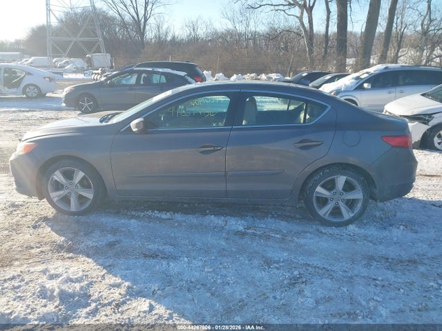 Продажа на аукционе авто 2013 Acura Ilx 2.0l, vin: 19VDE1F71DE000947, номер лота: 44267906