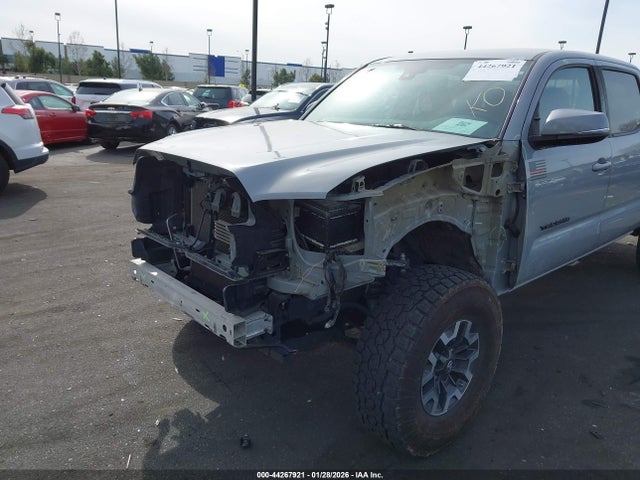 3TMDZ5BN7KM073962 Toyota Tacoma Trd Off Road