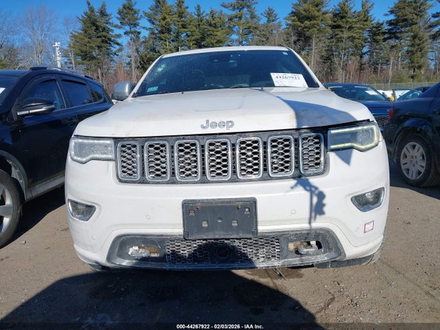 1C4RJFCT1HC734024 Jeep Grand Cherokee Overland 4x4