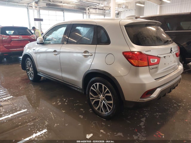 2019 MITSUBISHI OUTLANDER SPORT JA4AR3AU1KU010832 Photo 2