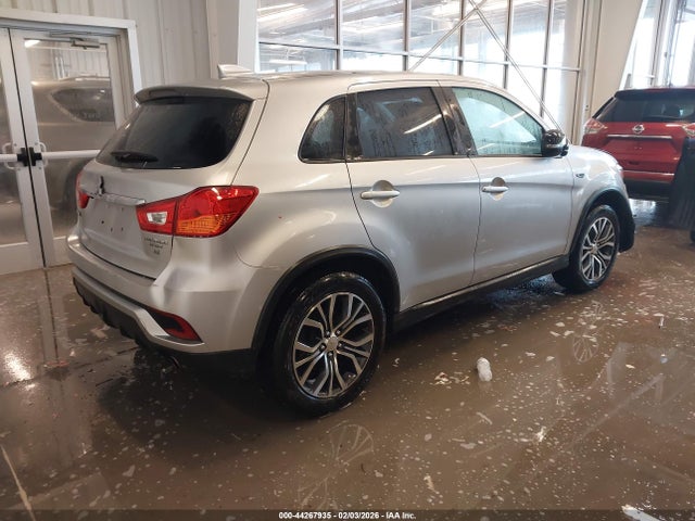 2019 MITSUBISHI OUTLANDER SPORT JA4AR3AU1KU010832 Photo 3
