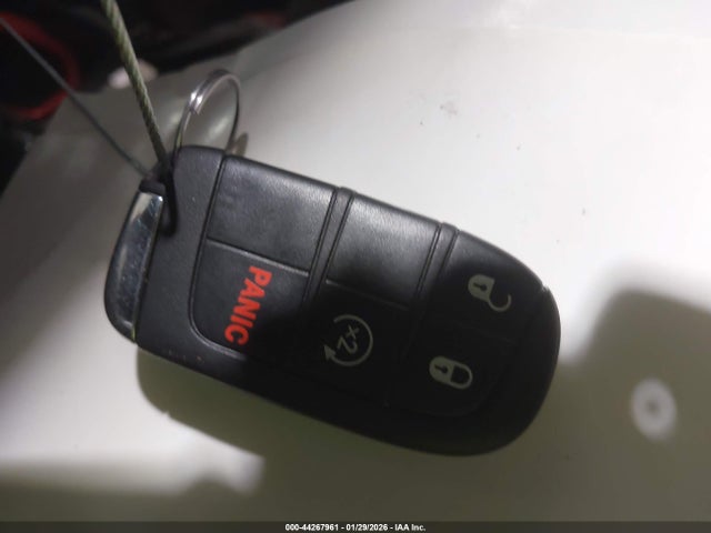 2020 JEEP RENEGADE ZACNJBC16LPL65278 Photo 10