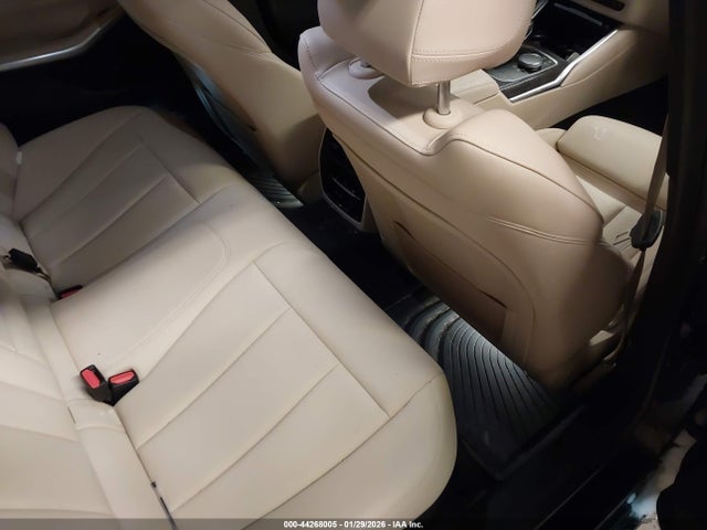 Продаж на аукціоні авто 2020 Bmw 330i Xdrive, vin: 3MW5R7J02L8B28394, номер лоту: 44268005