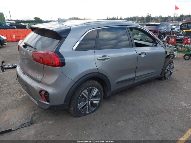 2022 KIA NIRO PLUG-IN HYBRID KNDCD3LD9N5531094 Photo 3