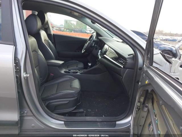 2022 KIA NIRO PLUG-IN HYBRID KNDCD3LD9N5531094 Photo 4