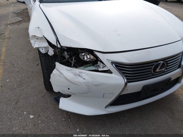 2013 Lexus Es 300h მანქანა იყიდება აუქციონზე, vin: JTHBW1GG6D2006121, აუქციონის ნომერი: 44268067