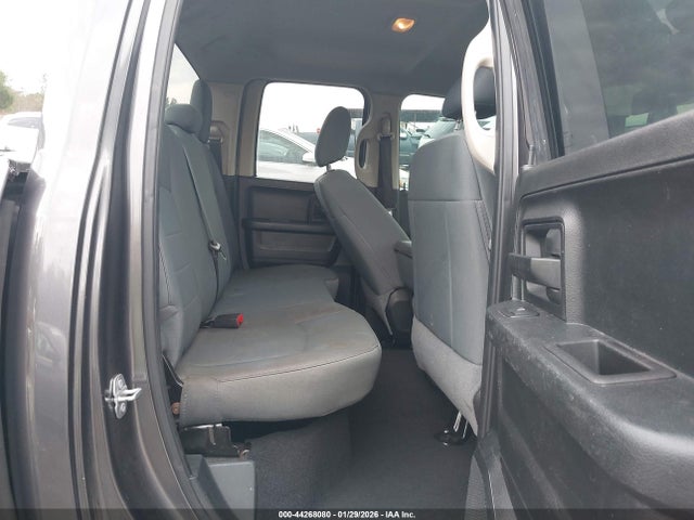 2018 Ram 1500 Tradesman  4x2 6'4 Box მანქანა იყიდება აუქციონზე, vin: 1C6RR6FG1JS210964, აუქციონის ნომერი: 44268080