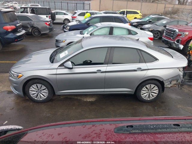 3VWC57BU9KM172466 Volkswagen Jetta 1.4t R-line/1.4t S/1.4t Se