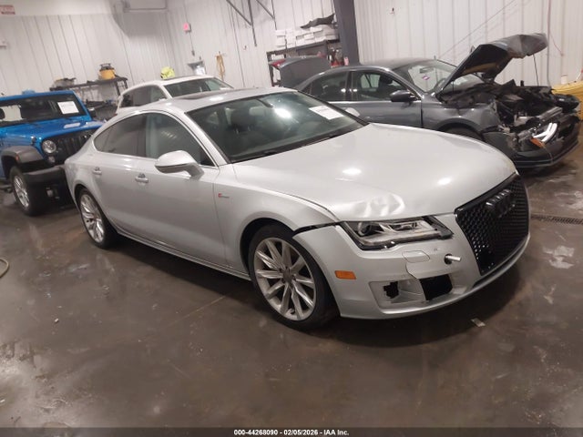 2013 AUDI A7 WAUYGAFC1DN089010