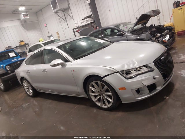 2013 Audi A7 3.0t Premium მანქანა იყიდება აუქციონზე, vin: WAUYGAFC1DN089010, აუქციონის ნომერი: 44268090