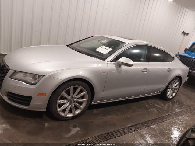 2013 Audi A7 3.0t Premium მანქანა იყიდება აუქციონზე, vin: WAUYGAFC1DN089010, აუქციონის ნომერი: 44268090