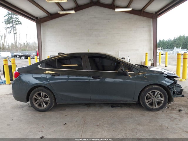 1G1BE5SM8J7192793 Chevrolet Cruze Lt Auto