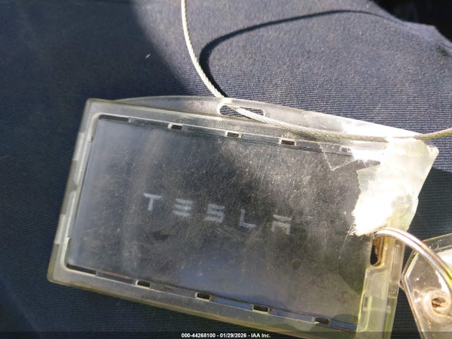 2022 TESLA MODEL 3 5YJ3E1EB6NF260801 Photo 10