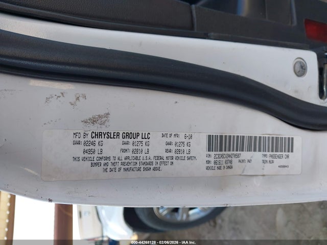 44268128 :رقم المزاد ، 2C3CA5CV2AH270587 vin ، 2010 Chrysler 300 Touring/signature Series/executive Series مزاد بيع