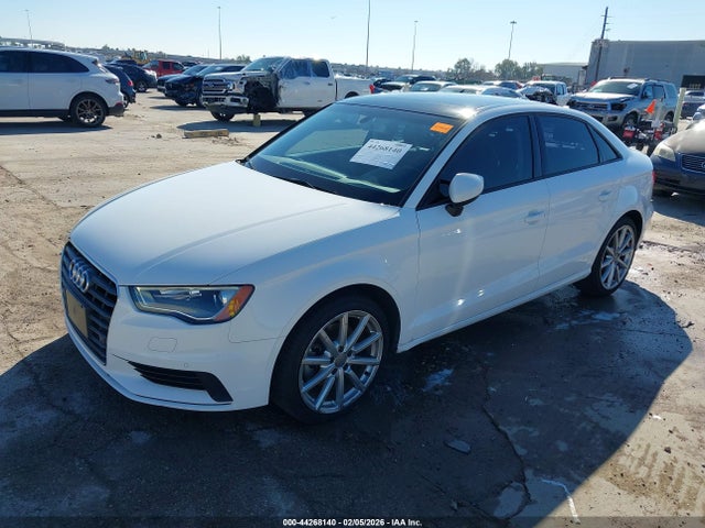 2016 AUDI A3 WAUA7GFF8G1064468 Photo 1