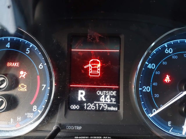 Toyota COROLLA LE 2018 5YFBURHE8JP852685 Image 15
