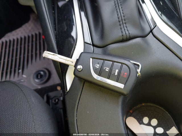 44268190 :رقم المزاد ، JTDBCMFE7R3064915 vin ، 2024 Toyota Corolla Hybrid Le مزاد بيع