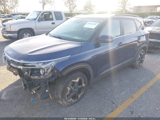 KNDERCAA4R7557566 KIA SELTOS EX
