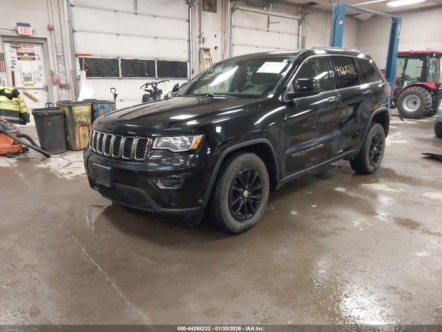 2018 Jeep Grand Cherokee Laredo E 4x4 მანქანა იყიდება აუქციონზე, vin: 1C4RJFAGXJC506583, აუქციონის ნომერი: 44268232