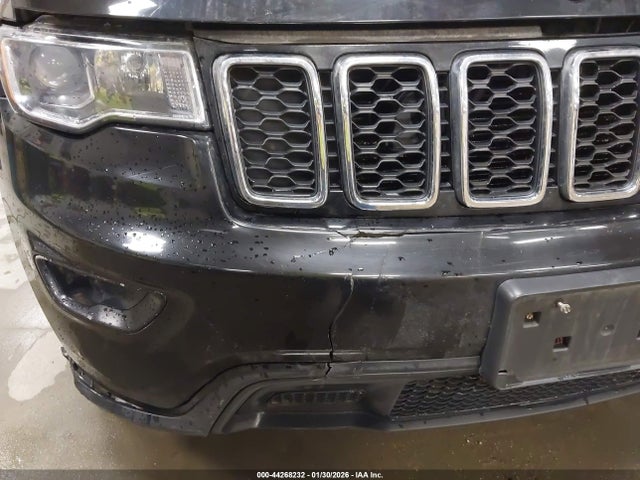 2018 Jeep Grand Cherokee Laredo E 4x4 მანქანა იყიდება აუქციონზე, vin: 1C4RJFAGXJC506583, აუქციონის ნომერი: 44268232