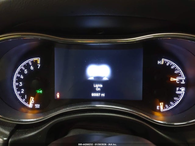 2018 Jeep Grand Cherokee Laredo E 4x4 მანქანა იყიდება აუქციონზე, vin: 1C4RJFAGXJC506583, აუქციონის ნომერი: 44268232