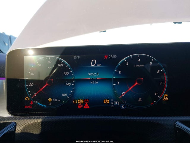 W1K3G4EB1NJ337861 Mercedes-Benz A