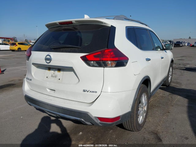 2017 NISSAN ROGUE KNMAT2MV5HP556255 Photo 3