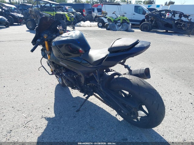 Aukcja sprzedaży 2017 Suzuki Gsx-r1000 R, vin: JS1DM11M2H2100012, numer aukcji: 44268274