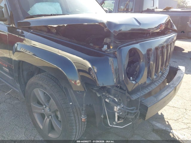 1C4NJPBB3GD700639 Jeep Patriot 75th Anniversary