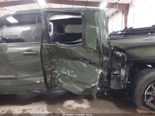 Toyota Tundra Sr5 2022 5TFLA5DB2NX003208 Image 6