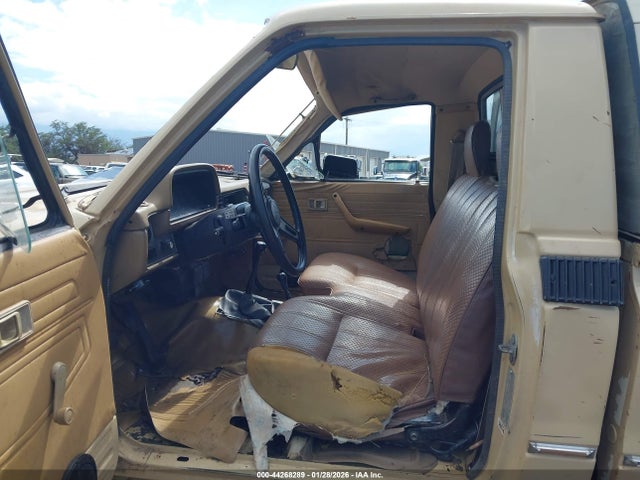 1981 Toyota Pickup Rn48 მანქანა იყიდება აუქციონზე, vin: JT4RN48D3B0013898, აუქციონის ნომერი: 44268289