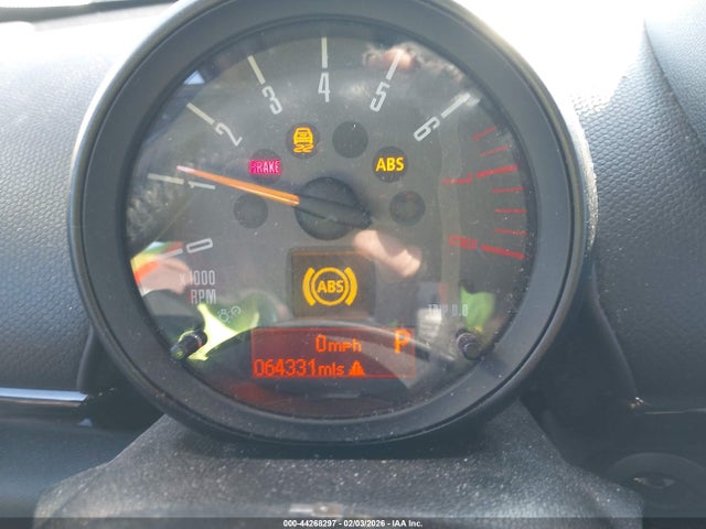 2016 MINI COUNTRYMAN WMWZC3C56GWT07278 Photo 6