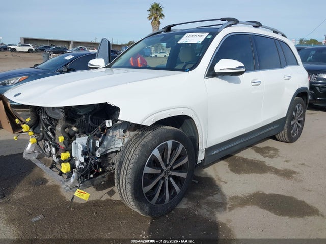 W1N4M4GB1LW025228 Mercedes-Benz GLB 250