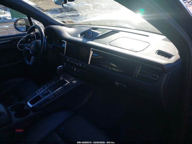 2019 PORSCHE MACAN WP1AB2A50KLB30171 Photo 4