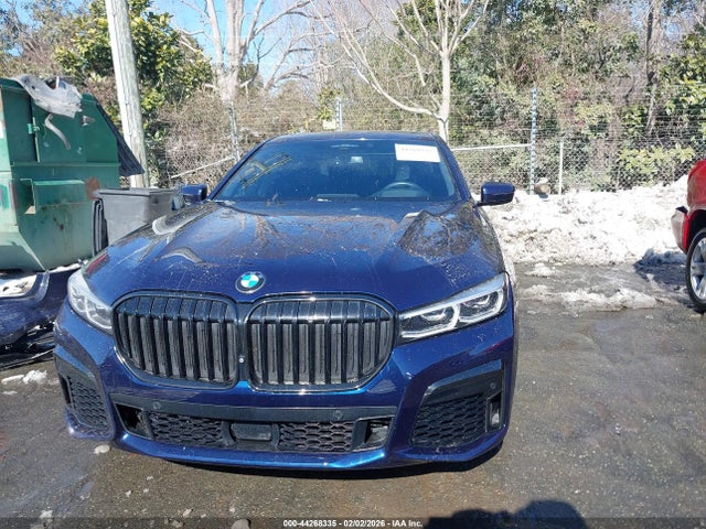 BMW 750 I Xdrive 2022 WBA7U2C03NCJ22106 Image 13