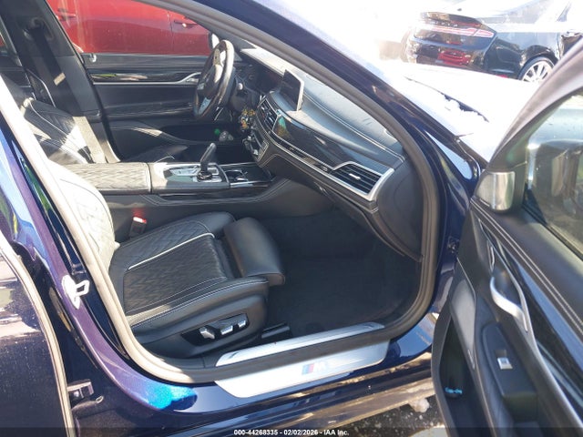 2022 BMW 750 WBA7U2C03NCJ22106 Photo 4