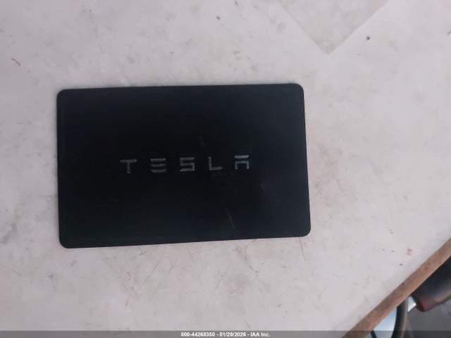 2025 Tesla Model 3 Long Range Rear-wheel Drive/standard Rear-wheel Drive მანქანა იყიდება აუქციონზე, vin: 5YJ3E1EA2SF026433, აუქციონის ნომერი: 44268350