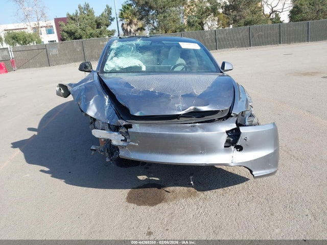 2025 Tesla Model 3 Long Range Rear-wheel Drive/standard Rear-wheel Drive მანქანა იყიდება აუქციონზე, vin: 5YJ3E1EA2SF026433, აუქციონის ნომერი: 44268350
