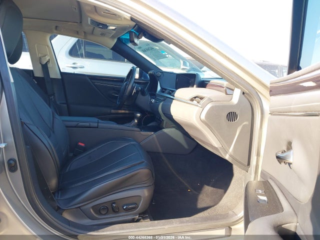 Aukcja sprzedaży 2021 Lexus Es 250, vin: 58AD11D15MU008010, numer aukcji: 44268368