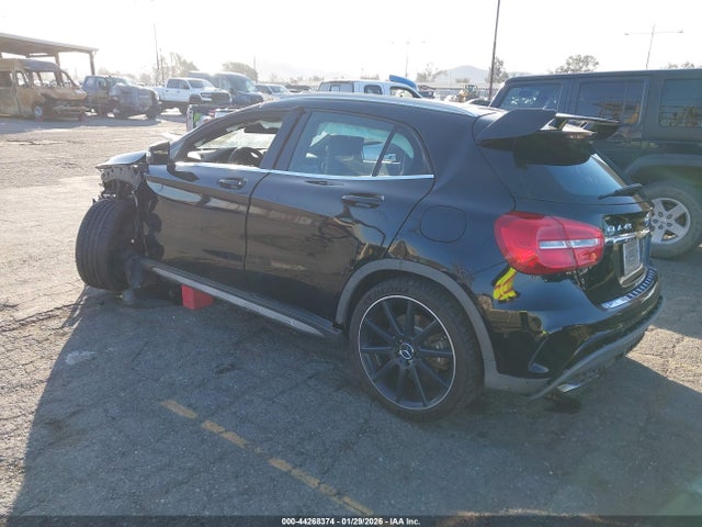 2015 MERCEDES-BENZ GLA 45 AMG WDDTG5CB5FJ056379 Photo 2