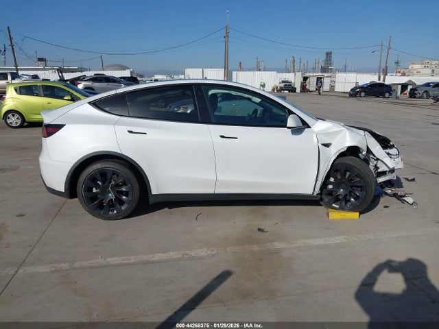 Aukcja sprzedaży 2021 Tesla Model Y Long Range Dual Motor All-wheel Drive, vin: 5YJYGDEE5MF214063, numer aukcji: 44268375