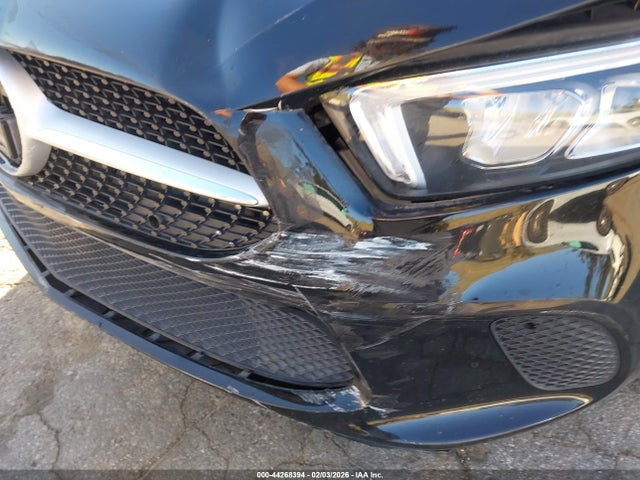 W1K3G4FB1MJ294376 Mercedes-Benz A 220 4matic