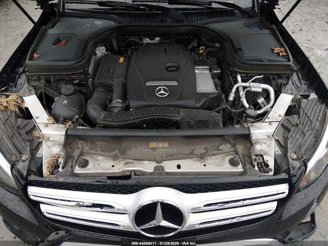 WDC0G4KB7KF638709 Mercedes-Benz Glc 300 4matic